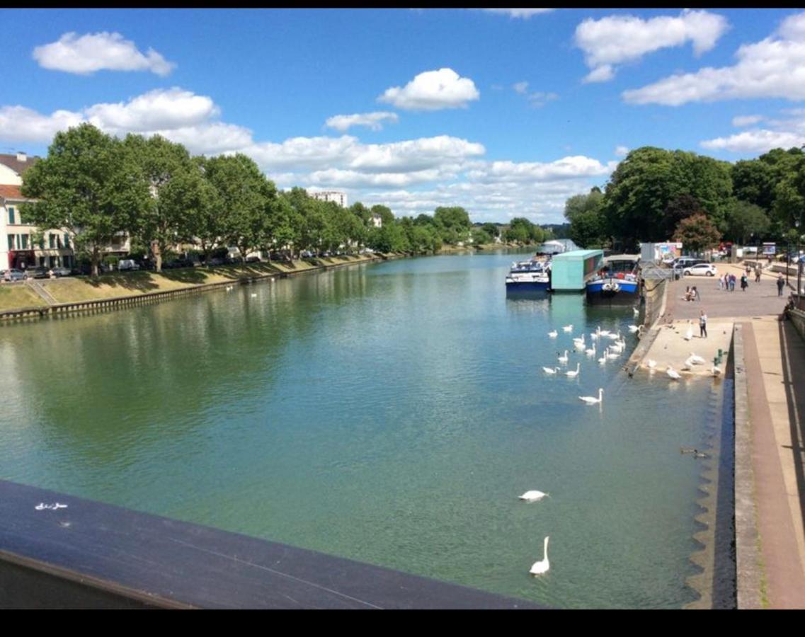 Studio134 Lagny Sur Marne Pres De Disneyland ภายนอก รูปภาพ